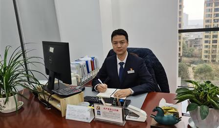 喜报|润锦城公司职工赵逸鸥被授予“成都市五一劳动奖章”